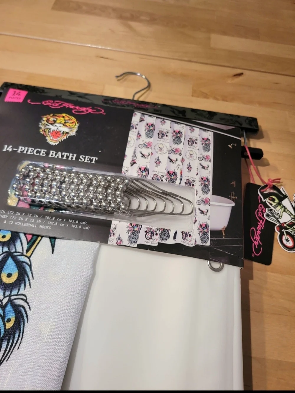 Ed Hardy Black Bath Set with Multicolor Print and Silver Hooks